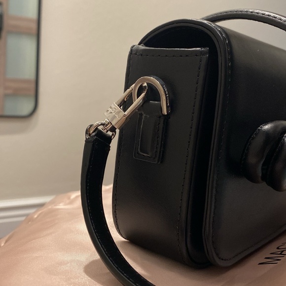 Mach and mach shoulder bag - Picture 5 of 10